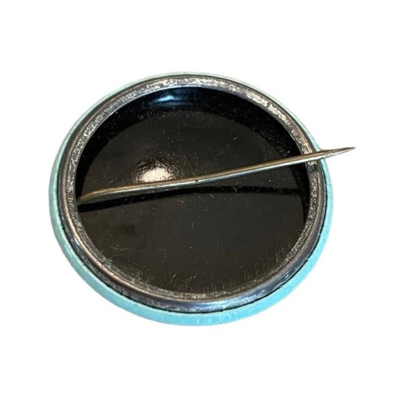 Vintage 1950s Ice Follies Extended Pinback Ice Skater Blue 1.75" Diameter - Picture 7 of 7